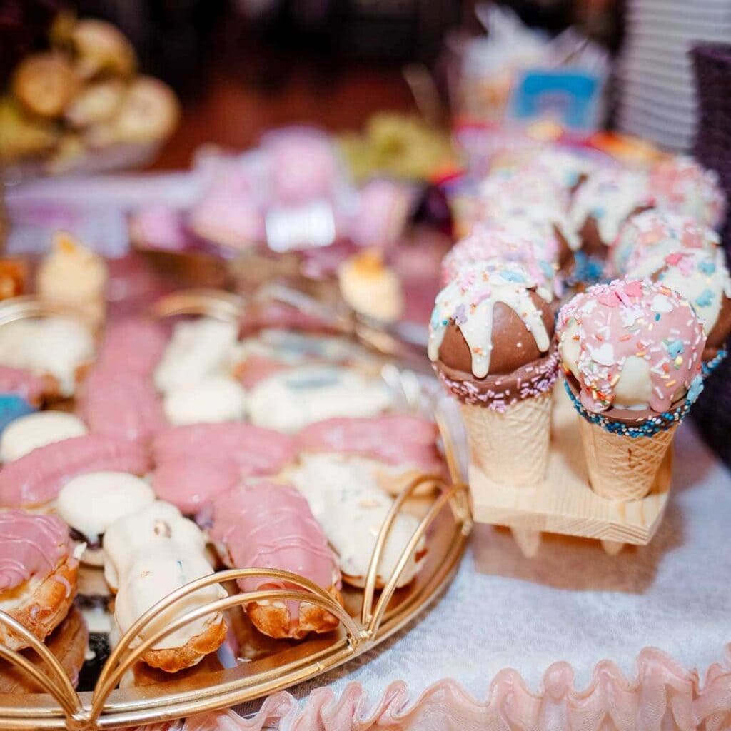 Candy bar Brasov Kron Cafe and Cakes